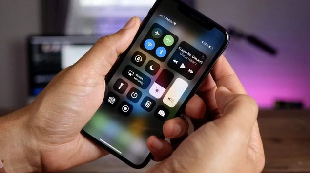 忻府苹果手机维修分享iPhone 12信号差怎么办 